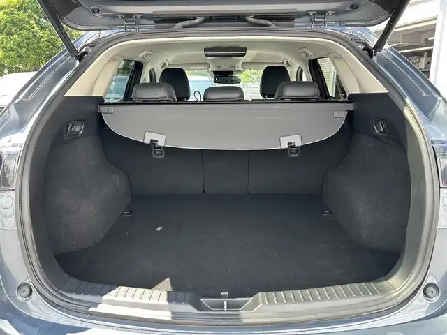 マツダ ＣＸ－５ XD ブラックトーンエディション 愛媛県 2020(令2)年 4.2万km ポリメタルグレーM 〇純正10.25インチナビ/〇フルセグTV/〇バックカメラ/〇360°ビューモニター/〇ETC/〇アドバンスドスマートシティブレーキ/〇レーダークルーズコントロール/〇ブラインドスポットモニター/〇アクティブドライビングディスプレイ/〇アダプティブLEDヘッドランプ/〇オートライト/〇フォグランプ/〇純正19インチアルミ/〇パワーバッグドア/〇革巻きステアリング/〇パドルシフト/〇ステアリングヒーター/〇革シート/〇パワーシート/〇メモリーシート/〇シートヒーター/〇左右独立オートエアコン/〇アドバンスドキーレス/〇禁煙車