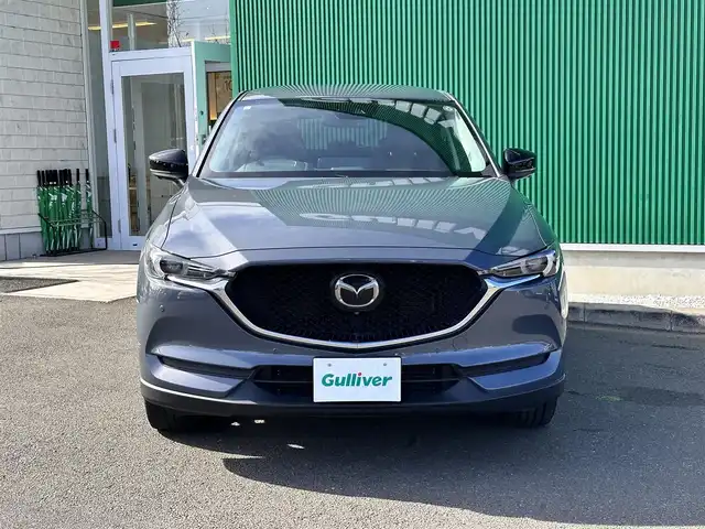 マツダ ＣＸ－５ XD ブラックトーンエディション 宮城県 2020(令2)年 4.2万km ポリメタルグレーM 10.25インチセンターディスプレイ/地デジTVチューナー/＝＝＝/アドバストスマートシティブレーキサポート/後退時スマートシティブレーキサポート/誤発進抑制制御/スマートブレーキサポート/レーダークルーズコントロール/ブラインドスポットモニタリング/車線逸脱警報システム/レーンキープアシストシステム/パーキングセンサー（フロント/リア）/ドライバーアテンションアラート/マツダコネクトナビ/・Bluetooth/・CD/DVDデッキ/360度ビューモニター/ETC/電動リアゲート/ハーフレザーシート/シートヒーター/ステアリングヒーター/運転席メモリー機能付パワーシート/革巻きステアリング/パドルシフト/ステアリグスイッチ/電動パーキングブレーキ/ブレーキホールド/アダプティブLEDヘッドランプ/オートライト/スマートキー＆プッシュスタート/スペアキー/電動格納ミラー/純正19インチAW/純正フロアマット/トノカバー/W/サイド/カーテンエアバッグ