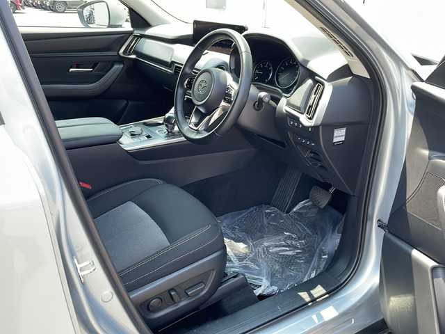 マツダ ＣＸ－６０ XD Sパッケージ 道北・旭川 2023(令5)年 1万km ソニックシルバーM ・4WD/・禁煙車/・純正ナビ/BT/USB/フルセグ/AppleCarplay/AndoroidAuto//HDMI/ワイヤレス充電/・セーフティクルーズパッケージ/・シースルービューパッケージ/・エマージェンシーブレーキ/・アシストパッケージ/・パワーリフトゲートパッケージ/・パワーシート/・前席シートヒーター/・ステアリングヒーター/・前後コーナーセンサー/・LEDヘッドライト/・オートライト/・オートマチックハイビーム/・電動格納ミラー/・純正フロアマット/・取扱説明書/・保証書