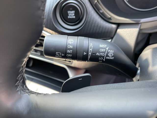 マツダ ＣＸ－６０ XD Sパッケージ 道北・旭川 2023(令5)年 1万km ソニックシルバーM ・4WD/・禁煙車/・純正ナビ/BT/USB/フルセグ/AppleCarplay/AndoroidAuto//HDMI/ワイヤレス充電/・セーフティクルーズパッケージ/・シースルービューパッケージ/・エマージェンシーブレーキ/・アシストパッケージ/・パワーリフトゲートパッケージ/・パワーシート/・前席シートヒーター/・ステアリングヒーター/・前後コーナーセンサー/・LEDヘッドライト/・オートライト/・オートマチックハイビーム/・電動格納ミラー/・純正フロアマット/・取扱説明書/・保証書