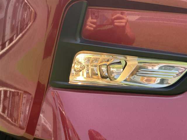 日産 セレナ ハイウェイスター Vセレクション 香川県 2017(平29)年 2.9万km マルーンレッド 2トーン フリップダウンモニター/アラウンドビューモニター/エマージェンシーブレーキ/インテリジェントルームミラー/LEDヘッドライト/プロパイロット/フルセグTV/両側パワースライドドア/オートブレーキホールド/コーナーセンサー/ステアリングスイッチ/アイドリングストップ/バイザー/純正フロアマット/プッシュスタート/横滑り防止装置/ドライブレコダー/ETC/スマートキー