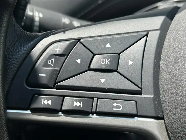 日産 セレナ ハイウェイスター Vセレクション 香川県 2017(平29)年 2.9万km マルーンレッド 2トーン フリップダウンモニター/アラウンドビューモニター/エマージェンシーブレーキ/インテリジェントルームミラー/LEDヘッドライト/プロパイロット/フルセグTV/両側パワースライドドア/オートブレーキホールド/コーナーセンサー/ステアリングスイッチ/アイドリングストップ/バイザー/純正フロアマット/プッシュスタート/横滑り防止装置/ドライブレコダー/ETC/スマートキー