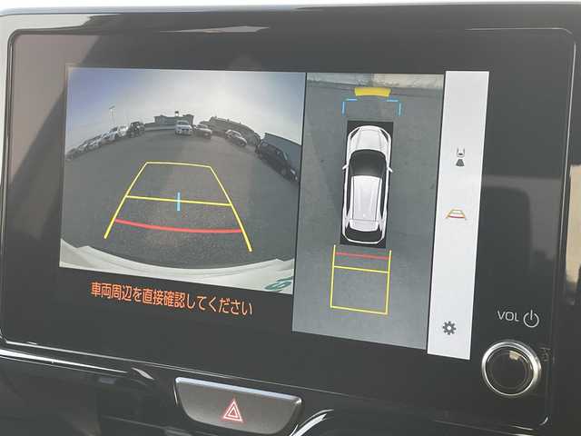トヨタ ヤリスクロス ハイブリッド Z ウルバーノ 滋賀県 2025(令7)年 0.1万km未満 ブラックマイカ/プラチナホワイトパールマイカ ワンオーナー/8型ディスプレイオーディオPLUS/（ナビ/フルセグ/Bluetooth/カープレイ）/Toyota Safety Sense/・プリクラッシュセーフティ/・LTA＋LDA/・レーダークルーズコントロール/・オートハイビーム/・ロードサインアシスト/・ドライバー異常時対応システム/・プロアクティブドライビングアシスト/・発信遅れ告知機能/トヨタチームメイト（自動駐車）/パーキングサポートブレーキ/全方位カメラ（床下透過表示）/ブラインドスポットモニター/＋安心降車アシスト/運転席パワーシート/シートヒーター/アクセサリーコンセント/パワーバックドア