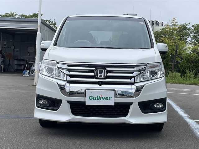 ホンダ ステップワゴン スパーダ Zi 青森県 2012(平24)年 9万km パール ・4WD/・寒冷地仕様/・純正ナビ/・BT接続/・バックカメラ/・３６０度カメラ/・フリップダウンモニター/・衝突軽減ブレーキ/・クルーズコントロール/・フロントガラスデアイサー/・アイドリングストップ/・ビルトインETC/・ステアリングリモコン/・パドルシフト/・革巻きステアリング/・両側パワースライド/・HIDオートライト/・フォグランプ/・純正16インチアルミホイール