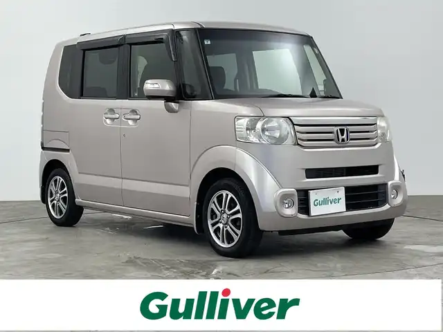 ホンダ Ｎ ＢＯＸ G SSパッケージ 大分県 2013(平25)年 5.7万km チェリーシェルピンクメタリック 純正ナビ/(VXM-128VS)/DVD／USB／SD／ワンセグTV/ETC/両側パワースライドドア/フォグランプ/ステアリングスイッチ/スマートキー/スペアキー/取扱説明書