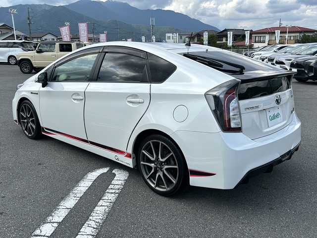 トヨタ プリウス S ツーリングセレ G’s 山梨県 2014(平26)年 4.8万km ホワイトパールクリスタルシャイン 純正ナビ/TV/BT/バックカメラ/CD/DVD/プッシュスタート/バックカメラ/ETC/純正アルミホイール/ドライブレコーダー/純正フロアマット/スマートキー/スペアキー1本/カーテンエアバッグ