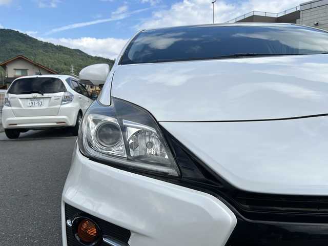 トヨタ プリウス S ツーリングセレ G’s 山梨県 2014(平26)年 4.8万km ホワイトパールクリスタルシャイン 純正ナビ/TV/BT/バックカメラ/CD/DVD/プッシュスタート/バックカメラ/ETC/純正アルミホイール/ドライブレコーダー/純正フロアマット/スマートキー/スペアキー1本/カーテンエアバッグ