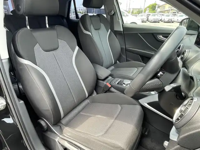 アウディ Ｑ２ 30TFSIスポーツ 栃木県 2019(令1)年 3.7万km ミトスブラックメタリック アドバンストキー /ナビ/フルセグTV/バックカメラ/AppleCarPlay/ACC/Audiレーンアシスト/Audiサイドアシスト /Audiプレセンス/パーキングエイド /バーチャルコックピット/パワーバックドア/リアシーケンシャルターンインジケーター/シートヒーター /ドライブレコーダーF/R/LEDヘッドライト/オートライト