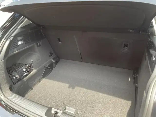 アウディ Ｑ２ 30TFSIスポーツ 栃木県 2019(令1)年 3.7万km ミトスブラックメタリック アドバンストキー /ナビ/フルセグTV/バックカメラ/AppleCarPlay/ACC/Audiレーンアシスト/Audiサイドアシスト /Audiプレセンス/パーキングエイド /バーチャルコックピット/パワーバックドア/リアシーケンシャルターンインジケーター/シートヒーター /ドライブレコーダーF/R/LEDヘッドライト/オートライト
