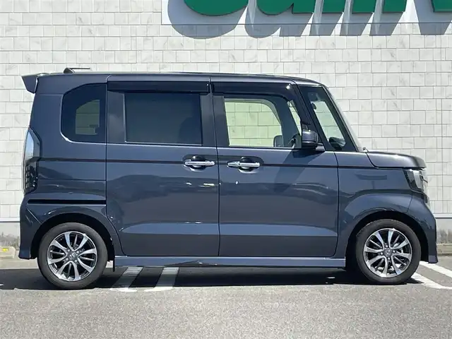 ホンダ Ｎ ＢＯＸ カスタム L 宮崎県 2023(令5)年 4万km メテオロイドグレーメタリック 純正SDナビ/（CD/DVD/AM/FM/BT/USB)/フルセグTV/バックカメラ/ステアリングスイッチ/レーダークルーズコントロール/左側パワースライドドア/車線逸脱警報機能/衝突防止機能/横滑り防止機能/クリアランスソナー/アイドリングストップ/D席/N席シートヒーターHDDナビ