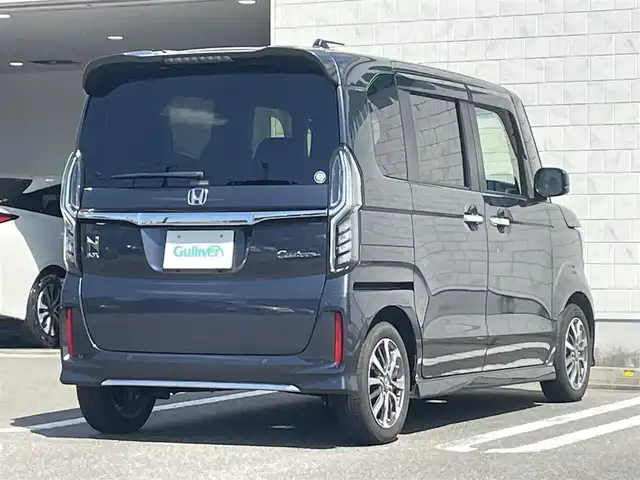 ホンダ Ｎ ＢＯＸ カスタム L 宮崎県 2023(令5)年 4万km メテオロイドグレーメタリック 純正SDナビ/（CD/DVD/AM/FM/BT/USB)/フルセグTV/バックカメラ/ステアリングスイッチ/レーダークルーズコントロール/左側パワースライドドア/車線逸脱警報機能/衝突防止機能/横滑り防止機能/クリアランスソナー/アイドリングストップ/D席/N席シートヒーターHDDナビ