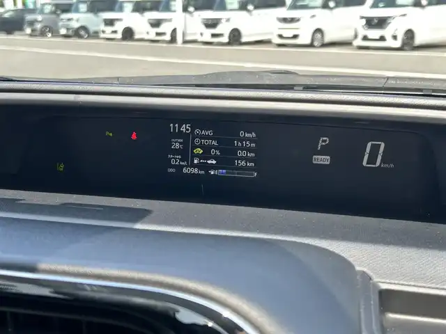 トヨタ アクア S スタイルブラック 群馬県 2021(令3)年 0.7万km ホワイトパールクリスタルシャイン 純正SDナビ/（CD/Bluetooth/SD/ワンセグ/AUX）/セーフティセンス/・プリクラッシュセーフティシステム/・レーンディパーチャーアラート/・オートマチックハイビーム/インテリジェントクリアランスソナー/全周囲カメラ/ステアリングリモコン/プッシュスタート/前後ドライブレコーダー/LEDヘッドランプ/アームレスト/純正フロアマット/ドアバイザー/スペアキー