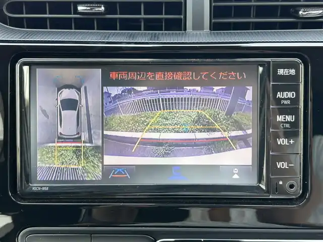 トヨタ アクア S スタイルブラック 群馬県 2021(令3)年 0.7万km ホワイトパールクリスタルシャイン 純正SDナビ/（CD/Bluetooth/SD/ワンセグ/AUX）/セーフティセンス/・プリクラッシュセーフティシステム/・レーンディパーチャーアラート/・オートマチックハイビーム/インテリジェントクリアランスソナー/全周囲カメラ/ステアリングリモコン/プッシュスタート/前後ドライブレコーダー/LEDヘッドランプ/アームレスト/純正フロアマット/ドアバイザー/スペアキー