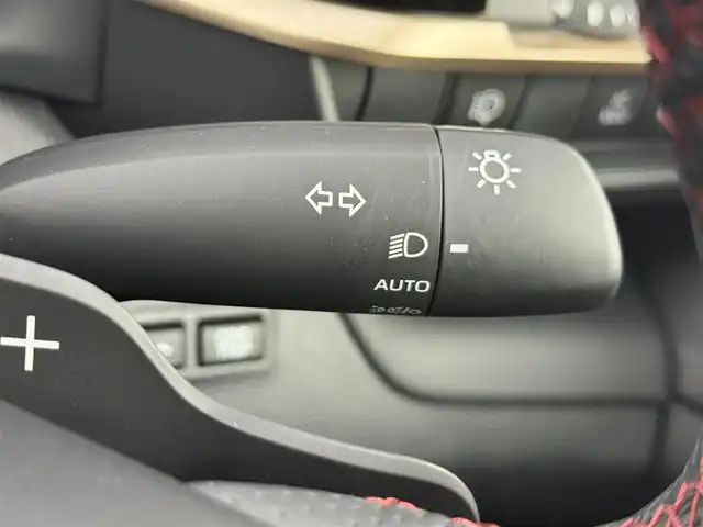 トヨタ クラウン スポーツ RS 愛知県 2024(令6)年 0.8万km ブラック ワンオーナー/４WD/トヨタセーフティーセンス/レーダークルコン/トヨタチームメイト/アラウンドビューモニター/アドバンスパーク/純正ディスプレイナビ/・フルセグテレビ/・Bluetooth/・Applecarplay/パワーバックドア/ヘッドアップディスプレイ/パノラマルーフ/AC100V/置くだけ充電/パワーシート/シートヒーター/エアシート/デジタルインナーミラー/革巻きステアリング/ステアリングリモコン/電動パーキングシステム/typeC
