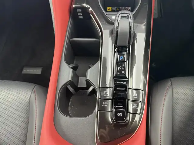 トヨタ クラウン スポーツ RS 愛知県 2024(令6)年 0.8万km ブラック ワンオーナー/４WD/トヨタセーフティーセンス/レーダークルコン/トヨタチームメイト/アラウンドビューモニター/アドバンスパーク/純正ディスプレイナビ/・フルセグテレビ/・Bluetooth/・Applecarplay/パワーバックドア/ヘッドアップディスプレイ/パノラマルーフ/AC100V/置くだけ充電/パワーシート/シートヒーター/エアシート/デジタルインナーミラー/革巻きステアリング/ステアリングリモコン/電動パーキングシステム/typeC