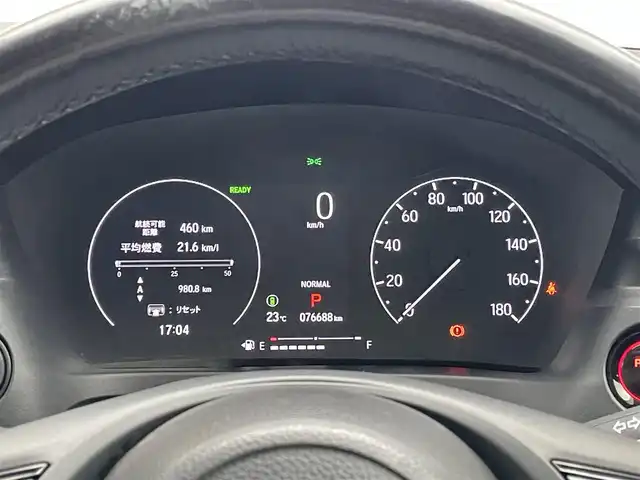 ホンダ ヴェゼル ハイブリッド e:HEV Z 山梨県 2021(令3)年 7.7万km メテオロイドグレーメタリック 純正ナビ(VXU-215VZi)/バックカメラ/パワーバックドア/ホンダセンシング/レーダークルーズコントロール/レーンキープアシスト/踏み間違い防止装置/衝突被害軽減ブレーキ/追突軽減ブレーキ/ヒルディセントコントロール/コーナーセンサー/横滑り防止装置/ハーフレザーシート/前席シートヒーター/スマートキー/プッシュスタート/純正AW18インチ/LEDヘッドライト/カーテンエアバッグ