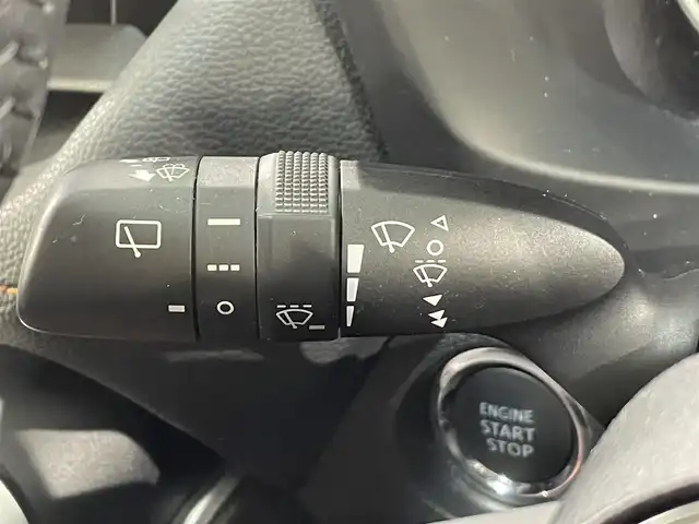 トヨタ ＲＡＶ４ アドベンチャー 愛知県 2021(令3)年 5.2万km アーバンカーキ 純正９インチディスプレイオーディオ　/（AM/FM/Bluetooth/USB/Miracast/スマホ連携/フルセグTV）/電動バックドア　/モデリスタサイドステップ　/ルーフレール　/トヨタセーフティセンス/　　-プリクラッシュセーフティ/　　-レーントレーニングアシスト/　　-レーダークルーズコントロール/　　-オートマチックハイビーム/　　-ロードサインアシスト/バックカメラ　　/ＬＥＤヘッドライト　/フォグランプ/ブラインドスポットモニター/クリアランスソナー/ダウンヒルアシストコントロール/電動パーキングブレーキ/D席パワーシート/純正フロアマット/純正19インチAW/プッシュスタート/　　-スマートキー