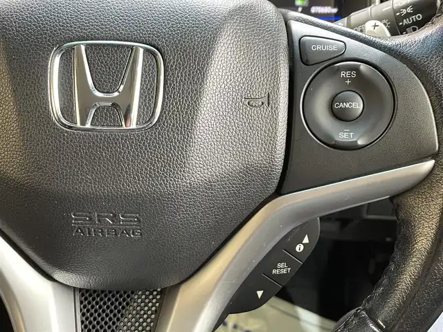 ホンダ シャトル ハイブリッド X スタイルED 岩手県 2016(平28)年 7.1万km クリスタルブラックパール ４WD/ラルグス製車高調/あんしんパッケージ/クルーズコントロール/シティブレーキサポート/横滑り防止装置/パドルシフト/純正ナビ/フルセグTV/バックカメラ/ETC/ステアリングスイッチ/LEDヘッドライト/LEDフォグライト/チップアップリヤシート/熱線入りフロントウインドウ/本革巻きステアリング/15インチスチールホイール/純正ホイールキャップ