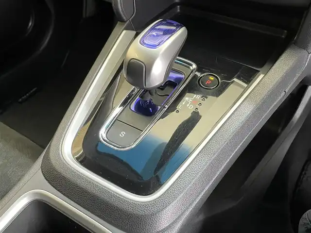 ホンダ シャトル ハイブリッド X スタイルED 岩手県 2016(平28)年 7.1万km クリスタルブラックパール ４WD/ラルグス製車高調/あんしんパッケージ/クルーズコントロール/シティブレーキサポート/横滑り防止装置/パドルシフト/純正ナビ/フルセグTV/バックカメラ/ETC/ステアリングスイッチ/LEDヘッドライト/LEDフォグライト/チップアップリヤシート/熱線入りフロントウインドウ/本革巻きステアリング/15インチスチールホイール/純正ホイールキャップ