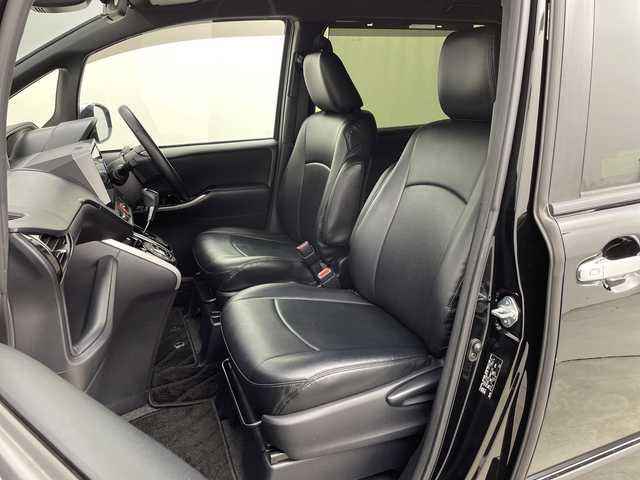 トヨタ ヴォクシー ZS 煌Ⅱ 新潟県 2019(平31)年 5.2万km ブラック ワンオーナー/カロッツェリアメモリナビ/　フルセグTV/Bluetooth/USB/HDMI/衝突被害軽減ブレーキ/レーンキープアシスト/クルーズコントロール/両側パワースライドドア/フリップダウンモニター/バックカメラ/ビルトインETC/コーナーセンサー/アイドリングストップ/レザー調シートカバー/LEDヘッドライト/オートマチックハイビーム/オートライト/ドアバイザー/保証書/取扱説明書/スマートキー