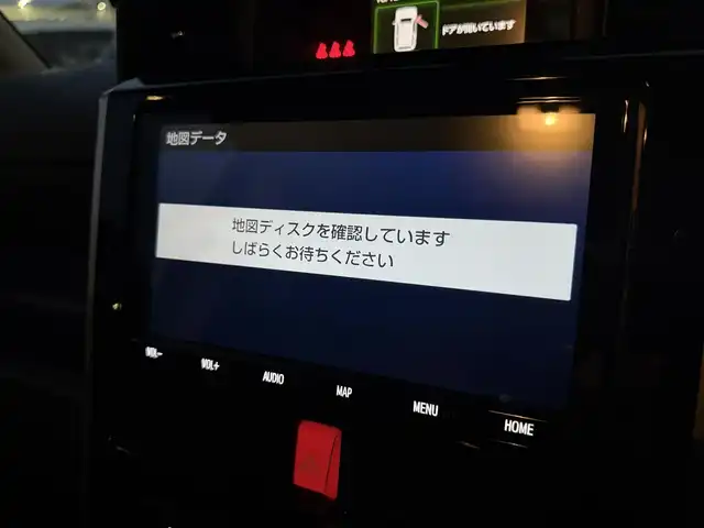トヨタ ルーミー カスタムG S 千葉県 2018(平30)年 3.8万km プラムブラウンパールクリスタルシャイン 純正9インチナビ（AM/FM/CD/DVD/Bluetooth）/フルセグTV/バックカメラ/ETC2.0/両側パワースライドドア/クルーズコントロール/ドライブレコーダー/衝突被害軽減システム/横滑り防止装置/フォグランプ/ロールサンシェード/純正アルミホイール/純正フロアマット
