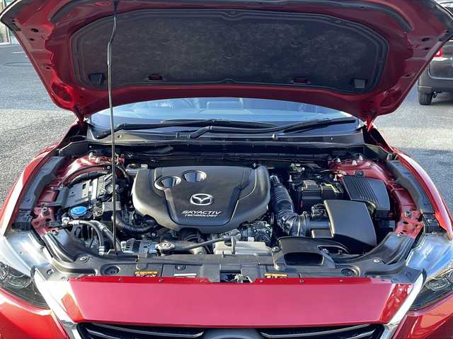 マツダ アテンザ セダン XD Lパッケージ 愛知県 2015(平27)年 4.7万km ソウルレッドプレミアムメタリック /ワンオーナー//クルーズコントロール//イモビライザー//衝突回避支援システム//誤発進抑制防止装置//ETC//レザーシート//プッシュスタート//パドルシフト//電動格納ミラー//オートエアコン//ステアリングスイッチ//レーンキープアシスト//シートヒーター//前ドラレコ//ドアバイザー//パワーシート//保証書・取説・スペアキー