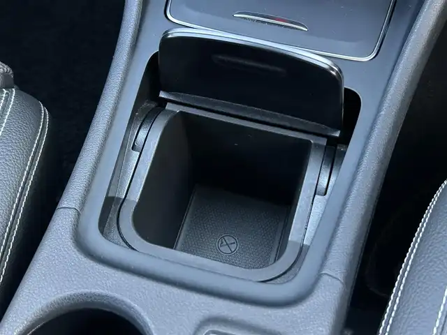 メルセデス・ベンツ ＣＬＡ１８０ Sブレイク AMG スタイル 茨城県 2017(平29)年 2.6万km マウンテングレー 後期型 /RSP /ACC /半革 /シートヒーター /ナビ /TV /Bカメラ /LEDヘッドライト /パワーテールゲート /レーンキープアシスト /ブラインドスポットアシスト /キーレスゴー /純正18インチアルミホイール /ETC /DVD /CD /パドルシフト /禁煙車