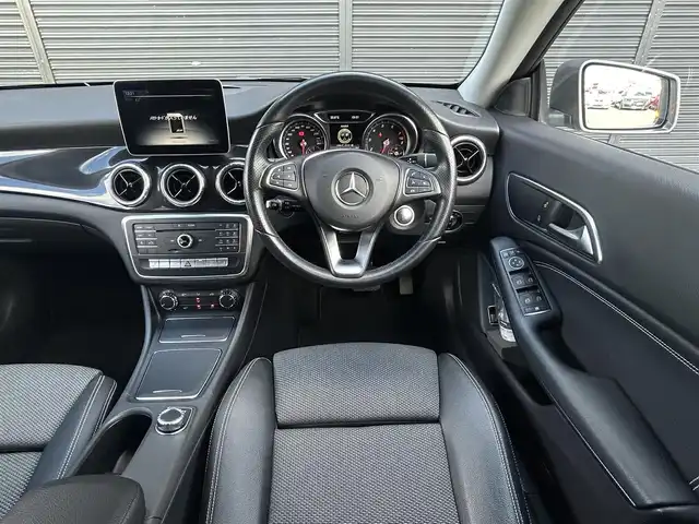 メルセデス・ベンツ ＣＬＡ１８０ Sブレイク AMG スタイル 茨城県 2017(平29)年 2.6万km マウンテングレー 後期型 /RSP /ACC /半革 /シートヒーター /ナビ /TV /Bカメラ /LEDヘッドライト /パワーテールゲート /レーンキープアシスト /ブラインドスポットアシスト /キーレスゴー /純正18インチアルミホイール /ETC /DVD /CD /パドルシフト /禁煙車