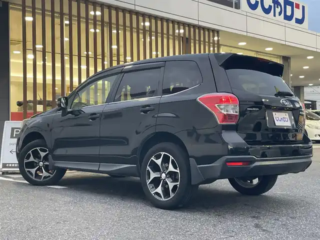 スバル フォレスター S－リミテッド 千葉県 2015(平27)年 10.1万km クリスタルブラックシリカ (株)IDOMが運営する【じしゃロン八千代店】の自社ローン対象車両になります。こちらは現金またはオートローンご利用時の価格です。自社ローンご希望の方は別途その旨お申付け下さい。/純正ナビ（CN-LR700D）/・CD/DVD/・Bluetooth接続/・フルセグTV/４WD/アイサイト/バックカメラ/ETC/D/N席シートヒーター/D/N席パワーシート/レーダークルーズコントロール/パドルシフト/プッシュスタート/スマートキー/純正アルミホイール/純正フロアマット/電動格納ミラー