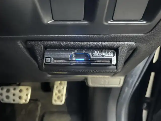 スバル フォレスター S－リミテッド 千葉県 2015(平27)年 10.1万km クリスタルブラックシリカ (株)IDOMが運営する【じしゃロン八千代店】の自社ローン対象車両になります。こちらは現金またはオートローンご利用時の価格です。自社ローンご希望の方は別途その旨お申付け下さい。/純正ナビ（CN-LR700D）/・CD/DVD/・Bluetooth接続/・フルセグTV/４WD/アイサイト/バックカメラ/ETC/D/N席シートヒーター/D/N席パワーシート/レーダークルーズコントロール/パドルシフト/プッシュスタート/スマートキー/純正アルミホイール/純正フロアマット/電動格納ミラー