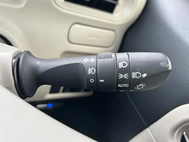 ダイハツ ムーヴ キャンバス G メイクアップ リミテッド　SAⅢ 島根県 2019(令1)年 4.3万km パールホワイトⅢ/ナチュラルベージュマイカメタリック 2トーン 登録時走行距離　42113km/取扱説明書/社外ナビ（Panasonic：CN-RE05WD）/（Bluetooth/CD/DVD/AM/FM)/フルセグテレビ/全周囲カメラ/両側パワースライドドア/電動格納ミラー/プッシュスタート/ドライブレコーダー/純正フロアマット/横滑り防止装置/コーナーセンサー/オートライト/オートハイビーム/衝突軽減システム/ETC2.0