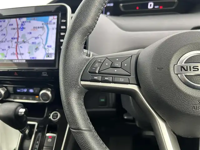 日産 セレナ ハイウェイスター V 千葉県 2020(令2)年 3.2万km ダークメタルグレー 禁煙車/ワンオーナー/エマージェンシーブレーキ/・プロパイロット/・車線逸脱警報システム/・レーンキープアシスト/・ブラインドスポットモニター/両側パワースライドドア/純正10型メモリナビ/・CD/DVD/Blu-ray/Bluetooth/フルセグTV/・ビルトインETC/・アラウンドビューモニター/・インテリジェントルームミラー/革巻きステアリング/・ステアリングスイッチ/電子パーキング/・ブレーキホールド/左右独立エアコン/純正フロアマット/純正15インチAW/オートライト/・LEDヘッドライト/・LEDフォグランプ