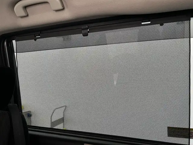 日産 セレナ ハイウェイスター V 千葉県 2020(令2)年 3.2万km ダークメタルグレー 禁煙車/ワンオーナー/エマージェンシーブレーキ/・プロパイロット/・車線逸脱警報システム/・レーンキープアシスト/・ブラインドスポットモニター/両側パワースライドドア/純正10型メモリナビ/・CD/DVD/Blu-ray/Bluetooth/フルセグTV/・ビルトインETC/・アラウンドビューモニター/・インテリジェントルームミラー/革巻きステアリング/・ステアリングスイッチ/電子パーキング/・ブレーキホールド/左右独立エアコン/純正フロアマット/純正15インチAW/オートライト/・LEDヘッドライト/・LEDフォグランプ