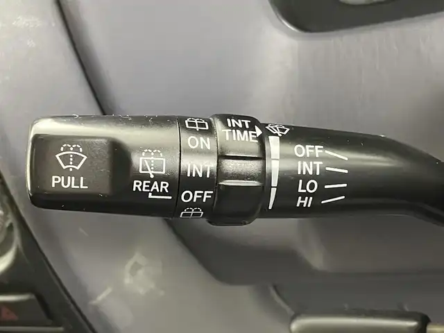 トヨタ ランドクルーザー プラド TX ワイド 熊本県 1999(平11)年 10.6万km シルバーM/シルバーM 禁煙車　/４ＷＤ　/社外ナビ（ＣＤ・ＤＶＤ・フルセグ・ＢＴ）/バックカメラ　/ＥＴＣ　/社外フロアマット　/社外１６インチＡＷ　/ルーフレール　/背面タイヤ/電動格納ミラー