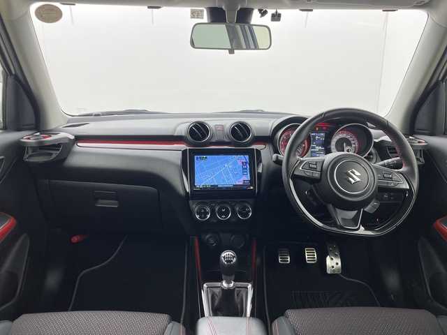 スズキ スイフト スポーツ 群馬県 2022(令4)年 3.8万km ピュアホワイトP ６速ＭＴ　純正8型ナビ　バックカメラ　ETC　BSM　LEDヘッドライト　オートライト　衝突被害軽減ブレーキ　レーンアシスト　アダプティブクルーズコントロール　クリアランスソナー　スマートキー