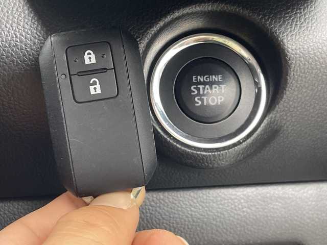 スズキ スイフト スポーツ 群馬県 2022(令4)年 3.8万km ピュアホワイトP ６速ＭＴ　純正8型ナビ　バックカメラ　ETC　BSM　LEDヘッドライト　オートライト　衝突被害軽減ブレーキ　レーンアシスト　アダプティブクルーズコントロール　クリアランスソナー　スマートキー