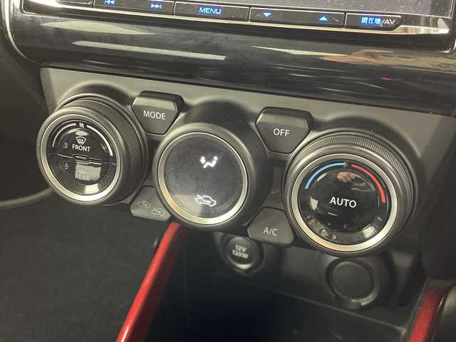 スズキ スイフト スポーツ 群馬県 2022(令4)年 3.8万km ピュアホワイトP ６速ＭＴ　純正8型ナビ　バックカメラ　ETC　BSM　LEDヘッドライト　オートライト　衝突被害軽減ブレーキ　レーンアシスト　アダプティブクルーズコントロール　クリアランスソナー　スマートキー