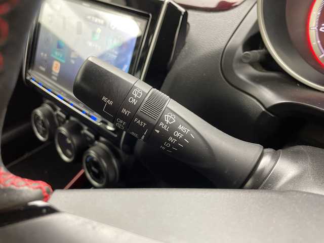 スズキ スイフト スポーツ 群馬県 2022(令4)年 3.8万km ピュアホワイトP ６速ＭＴ　純正8型ナビ　バックカメラ　ETC　BSM　LEDヘッドライト　オートライト　衝突被害軽減ブレーキ　レーンアシスト　アダプティブクルーズコントロール　クリアランスソナー　スマートキー