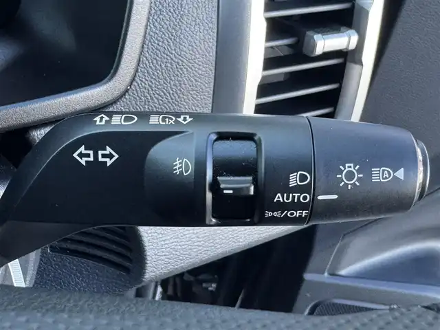 三菱 トライトン GLS 香川県 2024(令6)年 0.9万km ダイヤモンドブラックマイカ e-Assist（運転支援機能）/・FCM（衝突被害軽減ブレーキシステム）/・EAPM（踏み間違い防止アシスト）/・LDW（車線逸脱警報システム）/・LDP（車線逸脱防止支援システム）/・BSW/LCA（後側方車両検知警報システム）/・TSR（標識認識システム）/・AHB（オートマチックハイビーム）/・RCTA（後退時交差車線逸脱警報システム）/・ACC（レーダークルーズコントロールシステム）/・DAA（ふらつき警報）/スマートフォン連携9インチナビ/→フルセグ/CD/DVD/Bluetooth/USB/AppleCarPlay/AndroidAuto/AM/FM/マルチアラウンドモニター/前席シートヒーター/本革巻きステアリング/ステアリングヒーター/ステアリングリモコン/電動格納式ドアヒーテッドミラー/BSM/リアサーキュレーター/リアヒートダクト/LEDヘッドライト/フォグランプ/スーパーセレクト4WD-II/リヤデフロック/HSA（ヒルスタートアシスト）/HDC（ヒルディセントコントロール）/純正18インチアルミ/MTモード付AT/ETC/アイドリングストップ/プッシュスタート/スマートキー/スペアキー×1