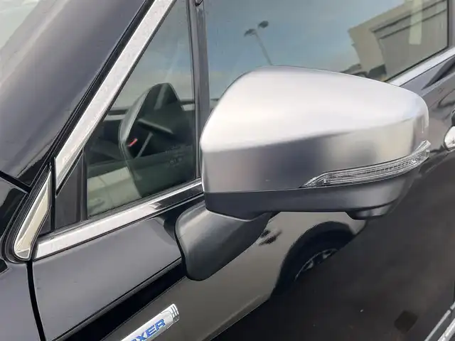 スバル フォレスター ハイブリッド アドバンス 秋田県 2019(平31)年 7.1万km クリスタルブラックシリカ ４WD/衝突軽減システム/LEDヘッドライト/純正SDナビ（DVD/CD/BT/AM/FM/USB）/フルセグ（走行中視聴不可能）/フロント/サイドカメラ/スバル純正１８インチアルミ（夏タイヤ装着）/スマートキー/アイドリングストップ/プッシュスタート/MTモード付AT/クルーズコントロール追従走行あり/レーンキープアシスト/コーナーセンサー/ダウンヒルアシストコントロール/ブラインドスポットモニター/ステアリングスイッチ/ステアリングヒーター/パドルシフト/前席パワーシート/運転席メモリ‐付パワーシート/全席シートヒーター/電動リアゲート/ドライブレコーダー/ビルトインETC/デジタルインナーミラー/電動パーキングブレーキ/オートブレーキホールド機能/純正フロアマット/純正ドアバイザー/オートライト/オートエアコン/パワーステアリング/パワーウィンドウ/ヘッドライトレベライザー/電動格納ウィンカーミラー/横滑り防止/盗難防止装置/寒冷地仕様/保証書/取扱説明書/記録簿/スペアキー×１