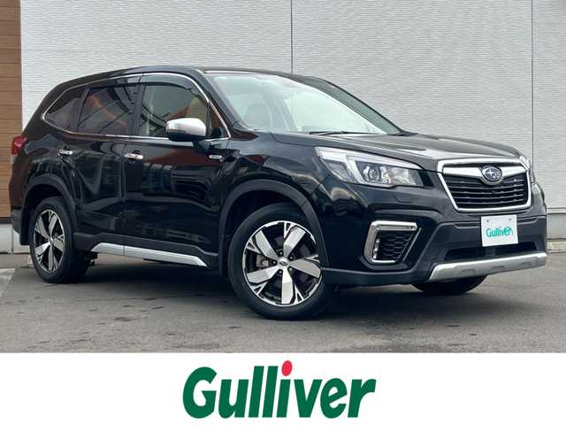 スバル フォレスター ハイブリッド アドバンス 秋田県 2019(平31)年 7.1万km クリスタルブラックシリカ ４WD/衝突軽減システム/LEDヘッドライト/純正SDナビ（DVD/CD/BT/AM/FM/USB）/フルセグ（走行中視聴不可能）/フロント/サイドカメラ/スバル純正１８インチアルミ（夏タイヤ装着）/スマートキー/アイドリングストップ/プッシュスタート/MTモード付AT/クルーズコントロール追従走行あり/レーンキープアシスト/コーナーセンサー/ダウンヒルアシストコントロール/ブラインドスポットモニター/ステアリングスイッチ/ステアリングヒーター/パドルシフト/前席パワーシート/運転席メモリ‐付パワーシート/全席シートヒーター/電動リアゲート/ドライブレコーダー/ビルトインETC/デジタルインナーミラー/電動パーキングブレーキ/オートブレーキホールド機能/純正フロアマット/純正ドアバイザー/オートライト/オートエアコン/パワーステアリング/パワーウィンドウ/ヘッドライトレベライザー/電動格納ウィンカーミラー/横滑り防止/盗難防止装置/寒冷地仕様/保証書/取扱説明書/記録簿/スペアキー×１