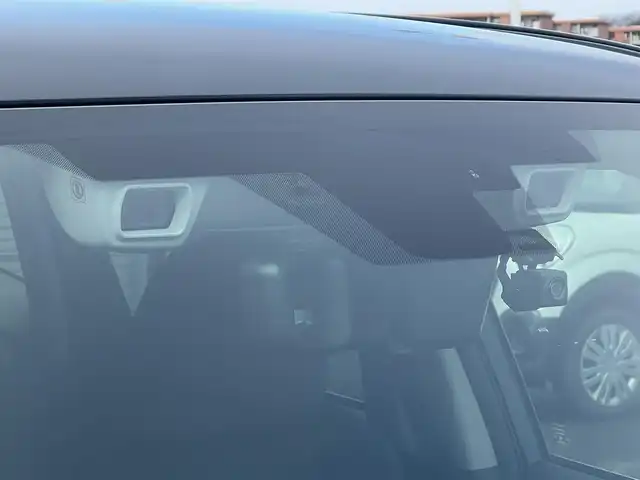 スバル フォレスター ハイブリッド アドバンス 秋田県 2019(平31)年 7.1万km クリスタルブラックシリカ ４WD/衝突軽減システム/LEDヘッドライト/純正SDナビ（DVD/CD/BT/AM/FM/USB）/フルセグ（走行中視聴不可能）/フロント/サイドカメラ/スバル純正１８インチアルミ（夏タイヤ装着）/スマートキー/アイドリングストップ/プッシュスタート/MTモード付AT/クルーズコントロール追従走行あり/レーンキープアシスト/コーナーセンサー/ダウンヒルアシストコントロール/ブラインドスポットモニター/ステアリングスイッチ/ステアリングヒーター/パドルシフト/前席パワーシート/運転席メモリ‐付パワーシート/全席シートヒーター/電動リアゲート/ドライブレコーダー/ビルトインETC/デジタルインナーミラー/電動パーキングブレーキ/オートブレーキホールド機能/純正フロアマット/純正ドアバイザー/オートライト/オートエアコン/パワーステアリング/パワーウィンドウ/ヘッドライトレベライザー/電動格納ウィンカーミラー/横滑り防止/盗難防止装置/寒冷地仕様/保証書/取扱説明書/記録簿/スペアキー×１