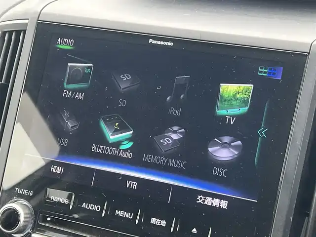 スバル フォレスター ハイブリッド アドバンス 秋田県 2019(平31)年 7.1万km クリスタルブラックシリカ ４WD/衝突軽減システム/LEDヘッドライト/純正SDナビ（DVD/CD/BT/AM/FM/USB）/フルセグ（走行中視聴不可能）/フロント/サイドカメラ/スバル純正１８インチアルミ（夏タイヤ装着）/スマートキー/アイドリングストップ/プッシュスタート/MTモード付AT/クルーズコントロール追従走行あり/レーンキープアシスト/コーナーセンサー/ダウンヒルアシストコントロール/ブラインドスポットモニター/ステアリングスイッチ/ステアリングヒーター/パドルシフト/前席パワーシート/運転席メモリ‐付パワーシート/全席シートヒーター/電動リアゲート/ドライブレコーダー/ビルトインETC/デジタルインナーミラー/電動パーキングブレーキ/オートブレーキホールド機能/純正フロアマット/純正ドアバイザー/オートライト/オートエアコン/パワーステアリング/パワーウィンドウ/ヘッドライトレベライザー/電動格納ウィンカーミラー/横滑り防止/盗難防止装置/寒冷地仕様/保証書/取扱説明書/記録簿/スペアキー×１