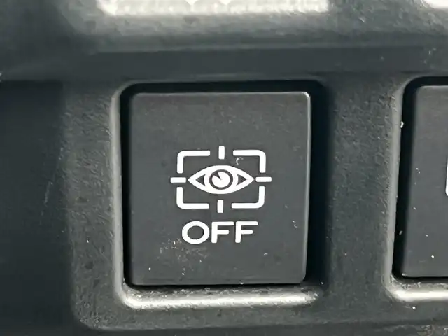 スバル フォレスター ハイブリッド アドバンス 秋田県 2019(平31)年 7.1万km クリスタルブラックシリカ ４WD/衝突軽減システム/LEDヘッドライト/純正SDナビ（DVD/CD/BT/AM/FM/USB）/フルセグ（走行中視聴不可能）/フロント/サイドカメラ/スバル純正１８インチアルミ（夏タイヤ装着）/スマートキー/アイドリングストップ/プッシュスタート/MTモード付AT/クルーズコントロール追従走行あり/レーンキープアシスト/コーナーセンサー/ダウンヒルアシストコントロール/ブラインドスポットモニター/ステアリングスイッチ/ステアリングヒーター/パドルシフト/前席パワーシート/運転席メモリ‐付パワーシート/全席シートヒーター/電動リアゲート/ドライブレコーダー/ビルトインETC/デジタルインナーミラー/電動パーキングブレーキ/オートブレーキホールド機能/純正フロアマット/純正ドアバイザー/オートライト/オートエアコン/パワーステアリング/パワーウィンドウ/ヘッドライトレベライザー/電動格納ウィンカーミラー/横滑り防止/盗難防止装置/寒冷地仕様/保証書/取扱説明書/記録簿/スペアキー×１