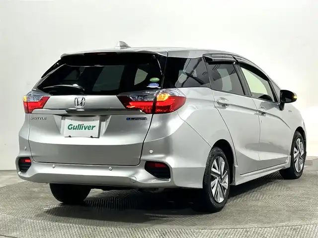 ホンダ シャトル ハイブリッド X スタイルエディション 大阪府 2016(平28)年 4.5万km アラバスターシルバーメタリック 純正ナビＴＶ　バックカメラ　ＥＴＣ　ドライブレコーダー　クルーズコントロール　コーナーセンサー　ＬＥＤヘッドライト　プッシュスタート　スマートキー　オートエアコン　オートライト　電動ミラー