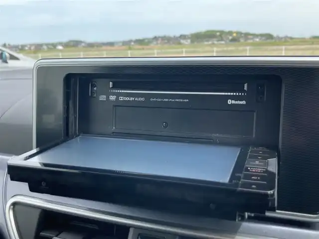 ダイハツ キャスト アクティバ G ターボ SAⅡ 鳥取県 2017(平29)年 6.4万km パールホワイトⅢ ４WD・ターボ車/純正ディスプレイオーディオ/（CD/DVD/USB/BT）/バックカメラ/スマートアシスト/レーンキープアシスト/ETC/ドライブレコーダー/LEDヘットライト/純正15インチアルミホイール/プッシュエンジンスタート/アイドリングストップ/純正フロアマット/ドアバイザー/スマートキー×２