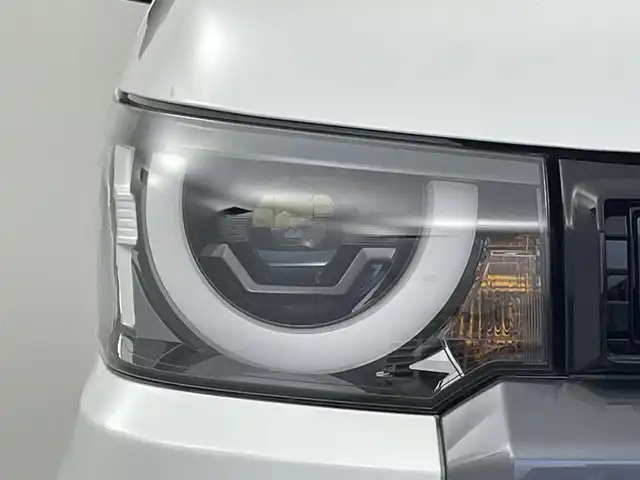 三菱 デリカミニ T プレミアム 群馬県 2025(令7)年 0.1千km パールⅡ 届出済未使用車　純正９インチディスプレイオーディオ　アラウンドビューモニター　マイパイロット　両側パワースライドドア　ＬＥＤライト　ＡＨＢ　シートヒーター　純正１５インチＡＷ　ステアリングヒーター