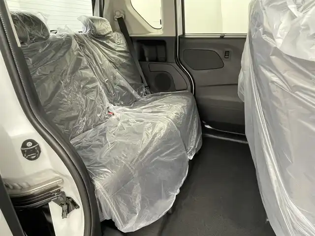 三菱 デリカミニ T プレミアム 群馬県 2025(令7)年 0.1千km パールⅡ 届出済未使用車　純正９インチディスプレイオーディオ　アラウンドビューモニター　マイパイロット　両側パワースライドドア　ＬＥＤライト　ＡＨＢ　シートヒーター　純正１５インチＡＷ　ステアリングヒーター