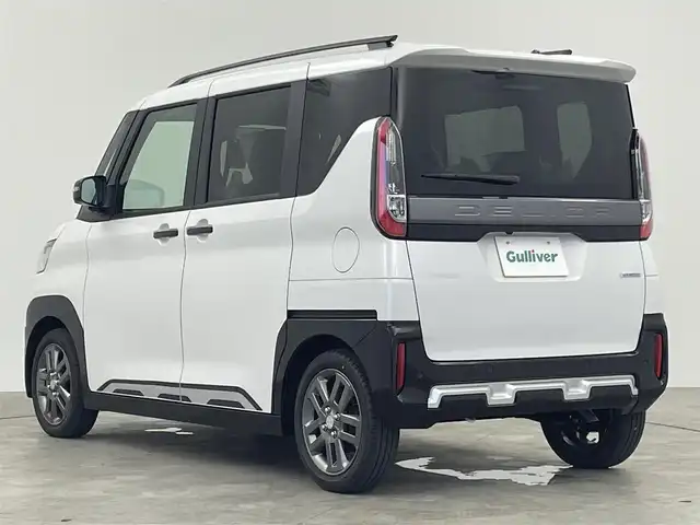 三菱 デリカミニ T プレミアム 群馬県 2025(令7)年 0.1千km パールⅡ 届出済未使用車　純正９インチディスプレイオーディオ　アラウンドビューモニター　マイパイロット　両側パワースライドドア　ＬＥＤライト　ＡＨＢ　シートヒーター　純正１５インチＡＷ　ステアリングヒーター