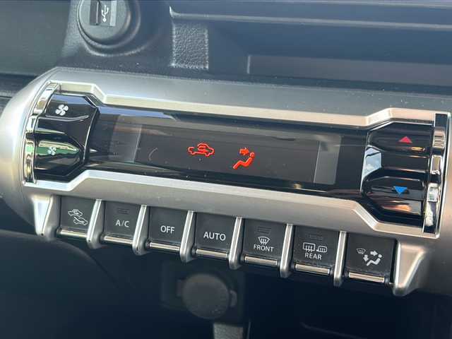 スズキ クロスビー HYBRID MZ 香川県 2018(平30)年 7.3万km キャラバンアイボリーパールメタリック/ホワイト 2トーンルーフ 純正8インチナビ/（Bluetooth/フルセグTV/CD/DVD)/全方位カメラ/クルーズコントロール/衝突被害軽減ブレーキ/コーナーセンサー/シートヒーター/オートハイビーム/LEDヘッドライト/純正アルミホイール/純正フロアマット/スペアキー